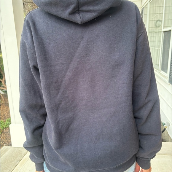 University of Rhode Island sweatshirt, size medium - Picture 2 of 5